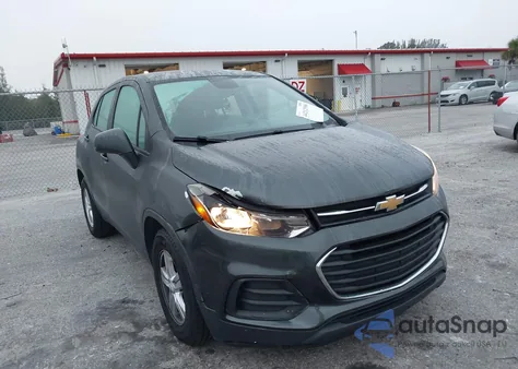 2020 Chevrolet Trax Fwd Ls z USA, uszkodzony, nr VIN 3GNCJKSB5LL147157